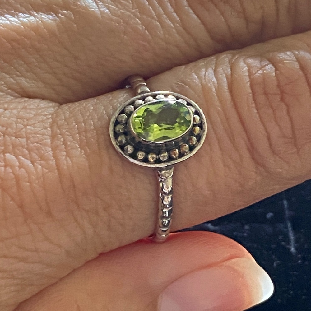 Peridot Gemstone Ring on 925 Sterling Silver Size 8.5